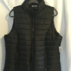 1-2x Black Puffer Vest